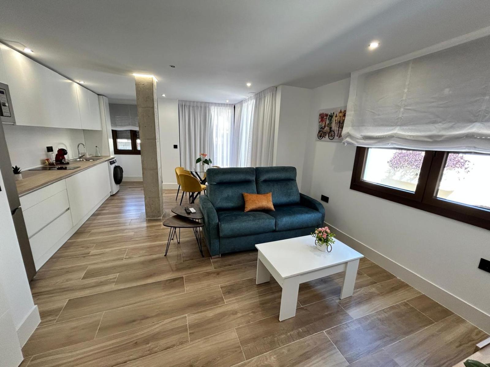 1º B Apartamento Juan Robledo En Centro Ciudad Andújar المظهر الخارجي الصورة